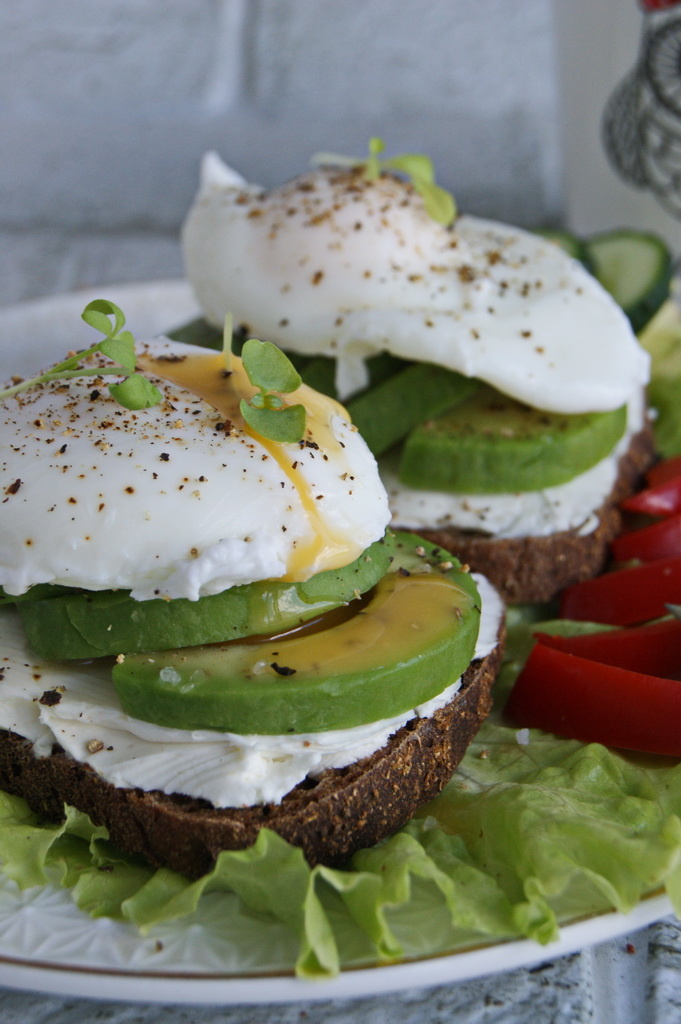 Фото автора. Тост с яйцом-пашот