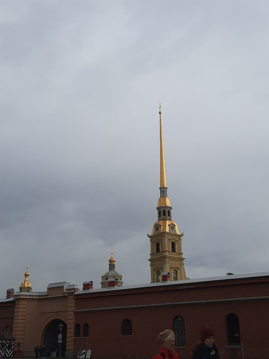 Шпиль Петропавловского собора