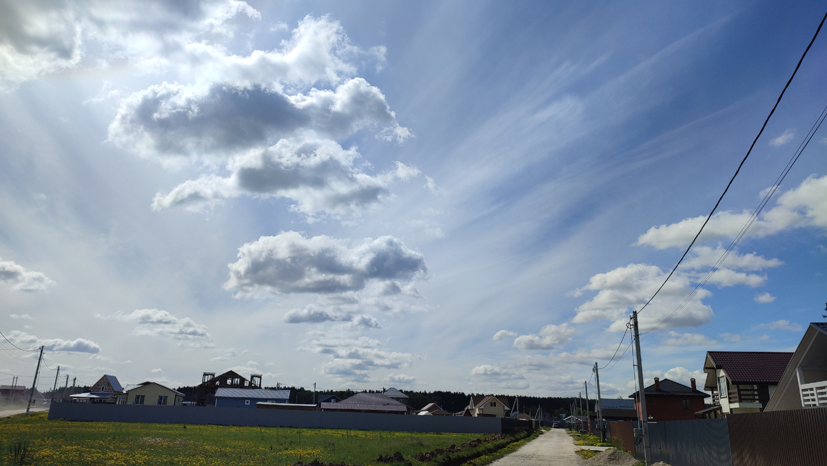 Небо вчера: тучи выстроились в ряды, Очень необычно