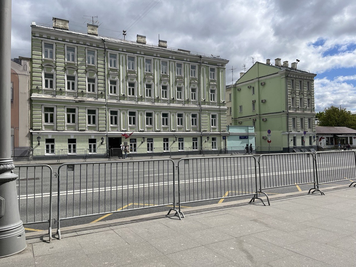 "Разорванный" дом на Моховой, 10. Фото: Конкорд Групп/8 мая 2025г.