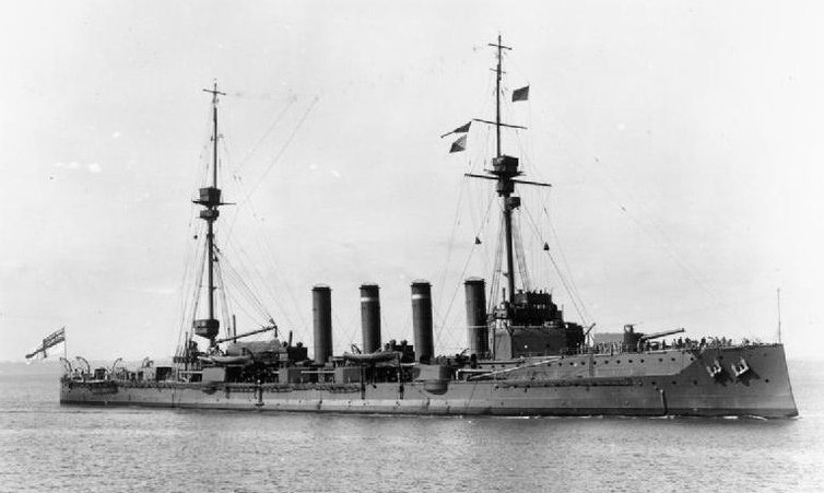 Крейсер "Кохрейн".