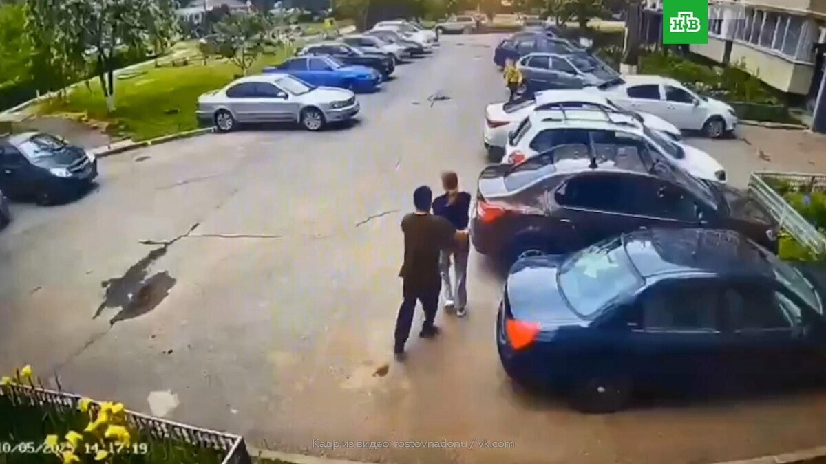    В Волгодонске школьник помешал преступнику похитить девушку