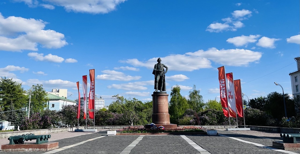 Памятник Суворову