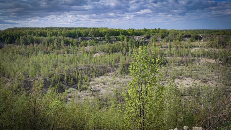 Наша остановка и вид на карьер