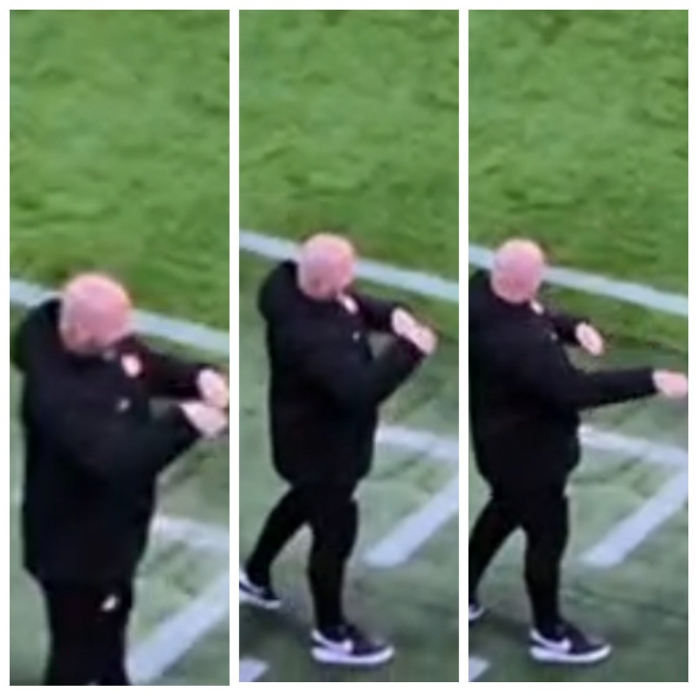 Деян Станкович "считает деньги". Но - чьи? Фото Артема Локалова