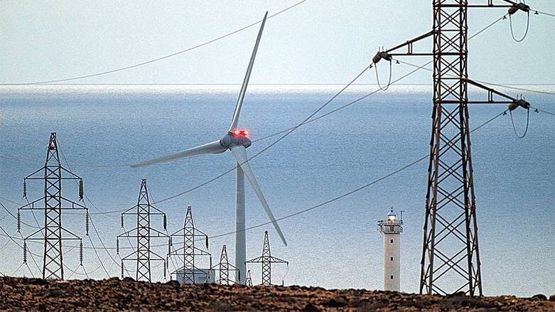    EPA/CARLOS DE SAA: Массовое отключение электроэнергии не затронуло Канарские острова (Испания), которые имеют независимую от Пиренейского полуострова энергетическую систему