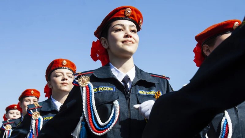     Как барнаульцы отметили 9 мая 2025 года. День Победы 2025. Анна Зайкова