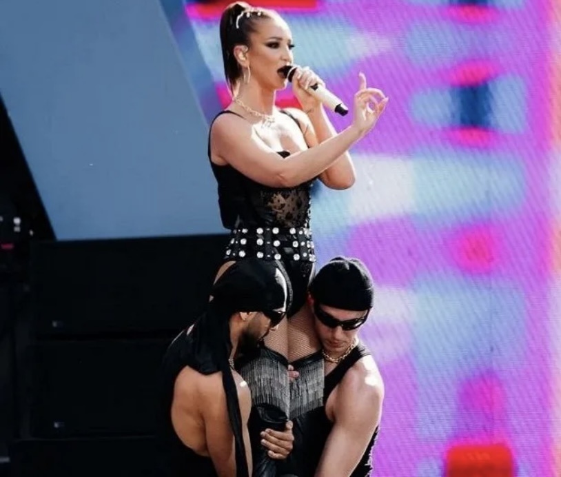 Ольга Бузова