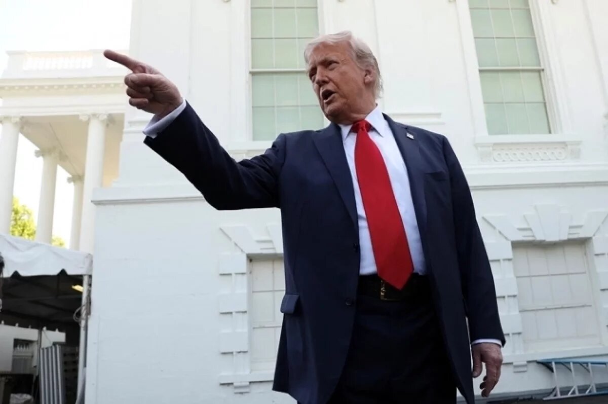    Демократы требуют уточнить детали о возможном подарке Трампу от Катара