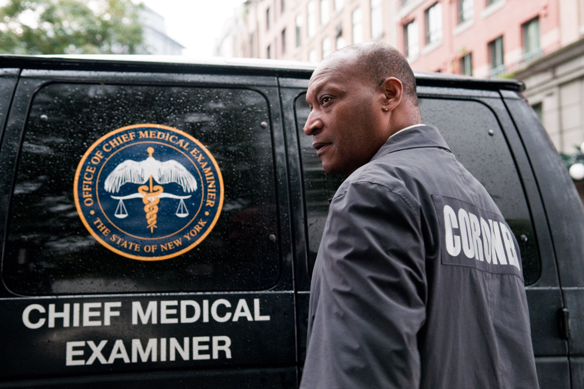 Уильям Бладворт на кадре из "Пункта назначения 5"