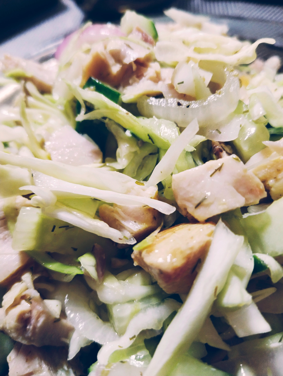 Вкусный салат, который не вредит вашему здоровью.