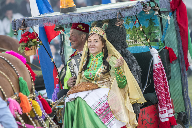    «Языковая идентичность является этнообразующим фактором, поэтому данный законопроект фактически отказывает татарину быть татарином, саха быть саха и так далее».   
Фото: «БИЗНЕС Online»