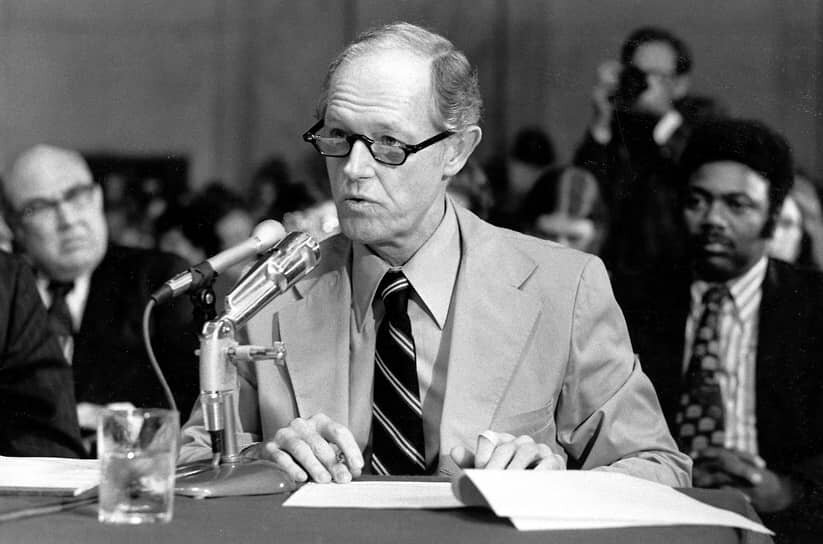 Э. Говард Хант - американский шпион, служивший в ЦРУ. Фото: Викисклад / Общественное достояние.