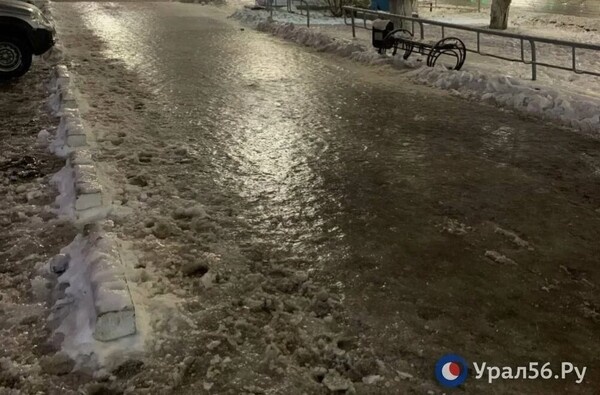    Иномарку перевернуло на льду: В Оренбургской области с АО «Оренбургремдорстрой» взыскали более 1 млн рублей