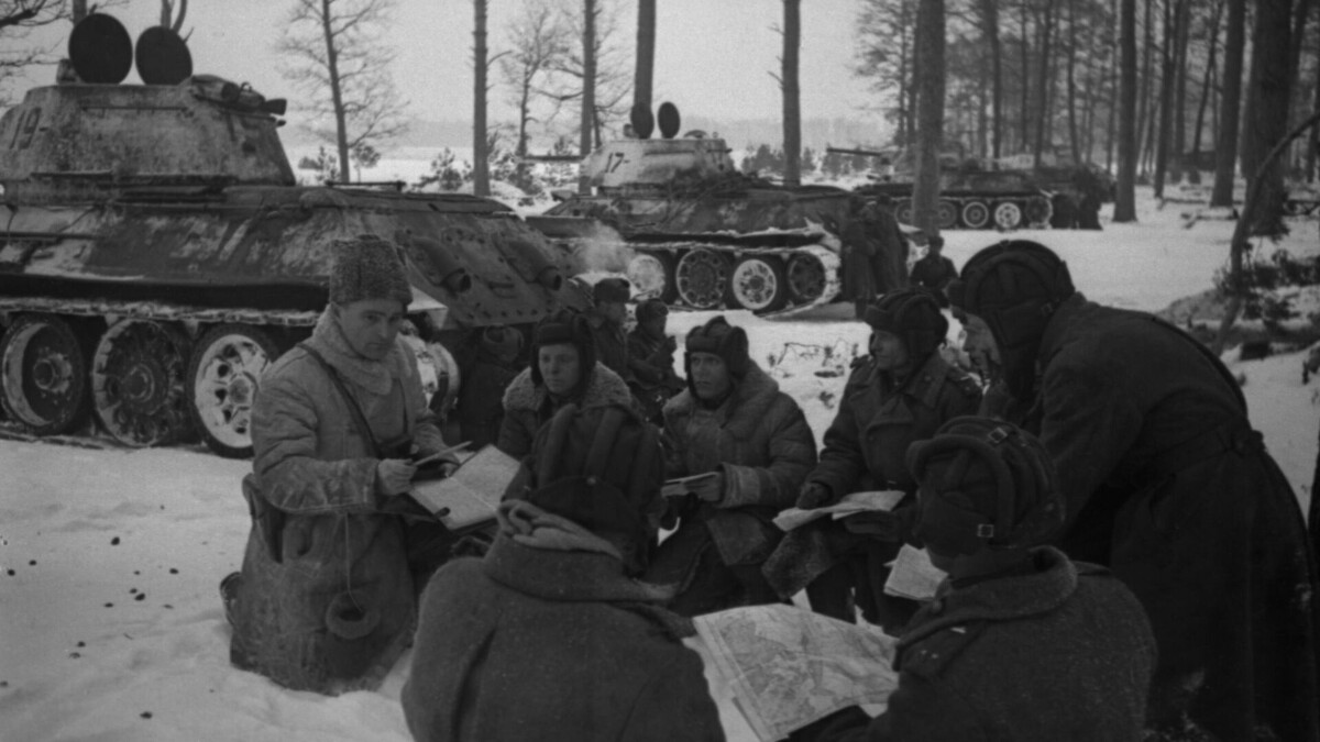 Советские танкисты. Источник Яндекс картинки