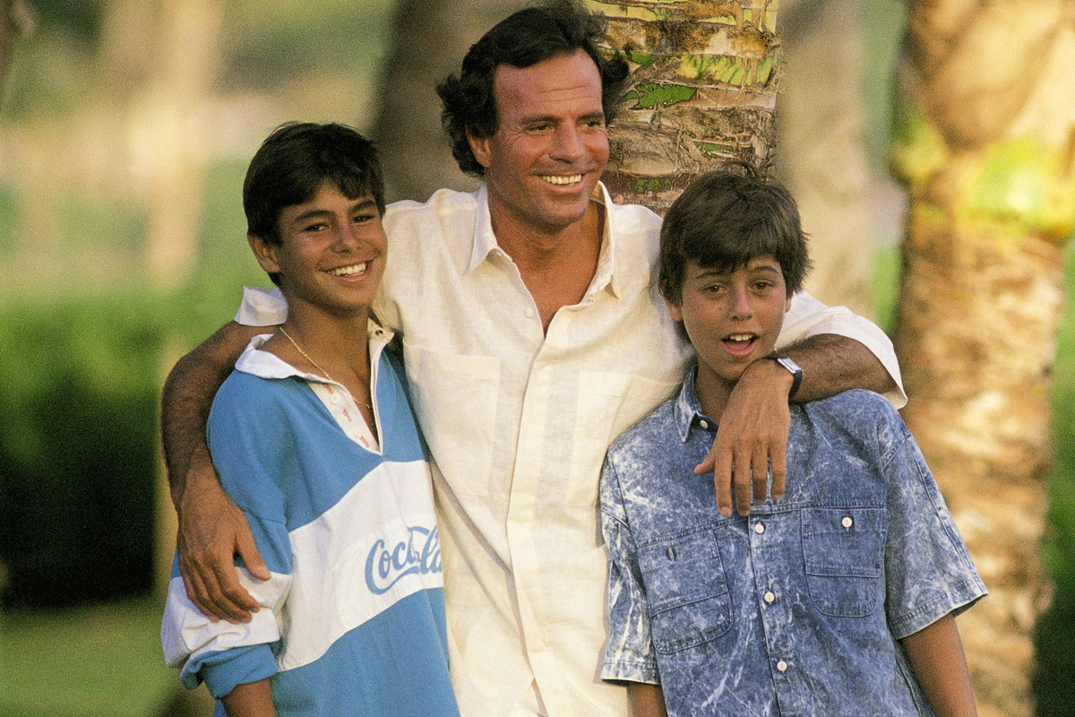 Из открытых источников