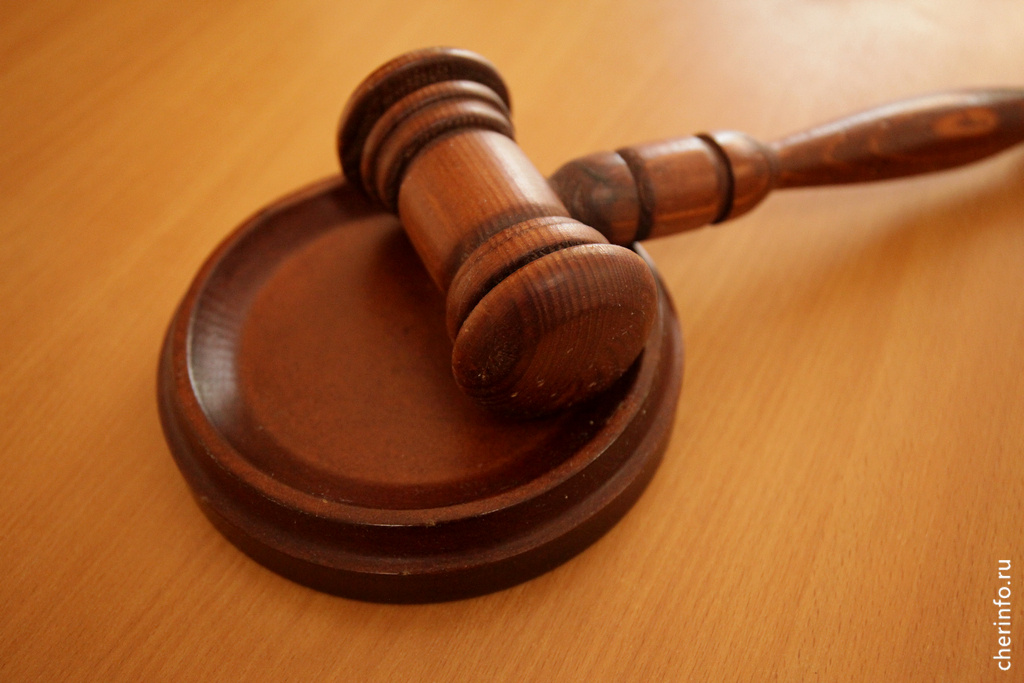    Дело поджигателя в конце апреля рассматривалось в городском суде.