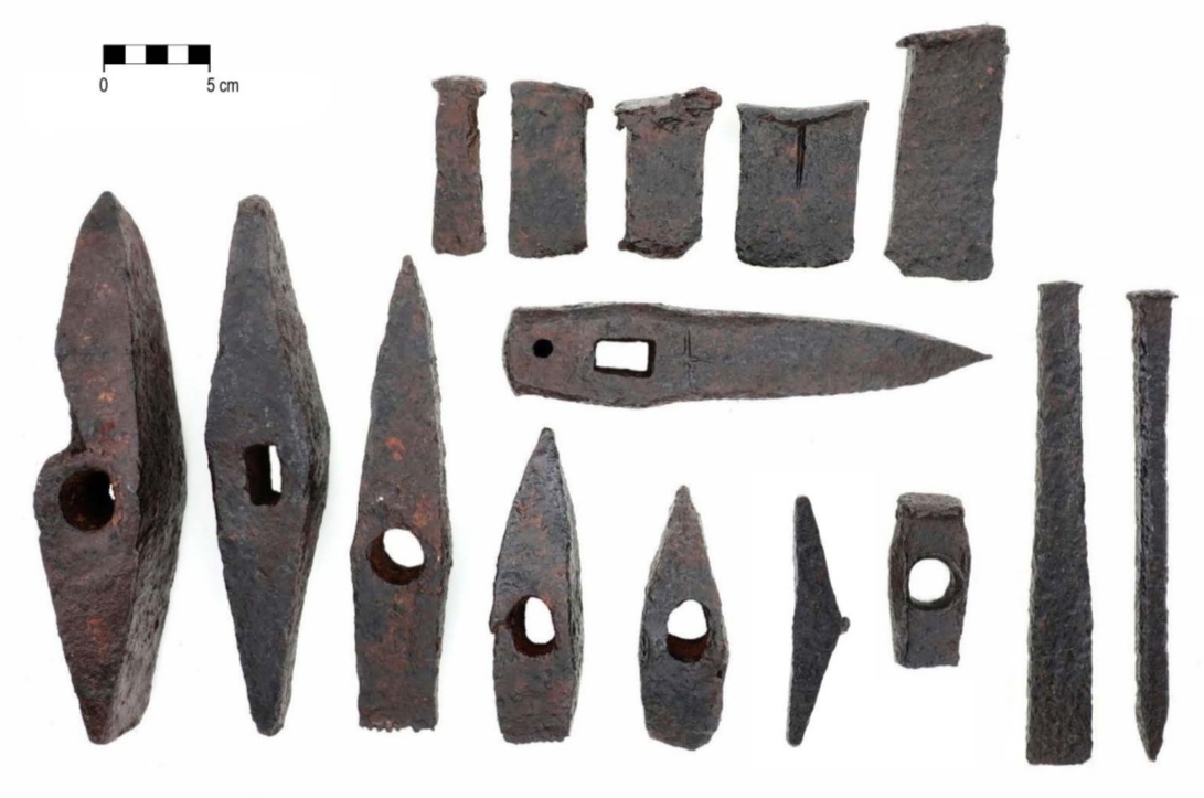 Набор инструментов из Мэгура Кэланулуй.