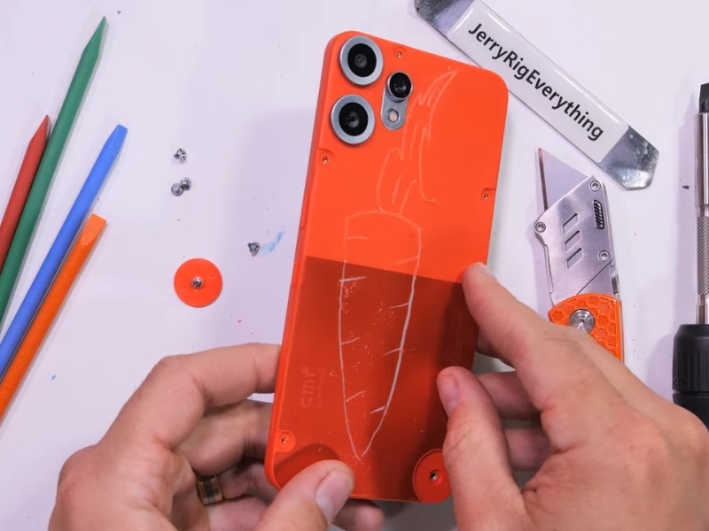    CMF Phone 2 Pro оказался прочнее, чем ожидалось [ВИДЕО]