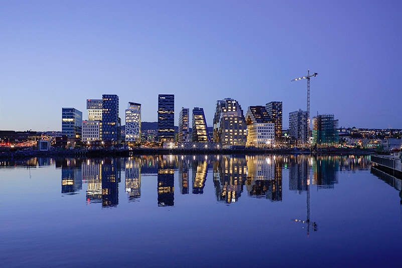 Город. Синий час / Фото: unsplash.com