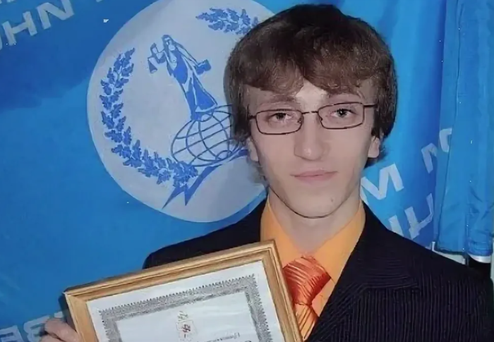 Денис Дорохов отучился на юриста. / Фото: ВКонтакте