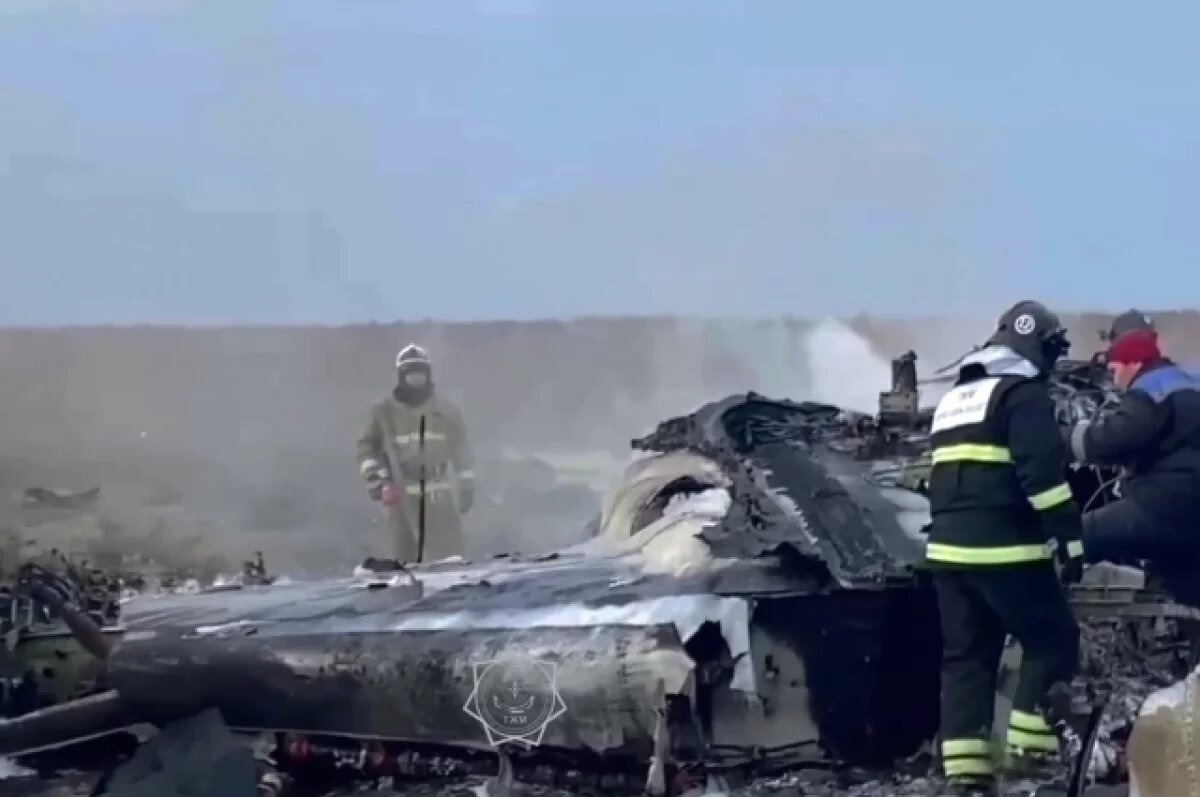    Отчет по крушению самолета AZAL под Актау опубликуют после расследования