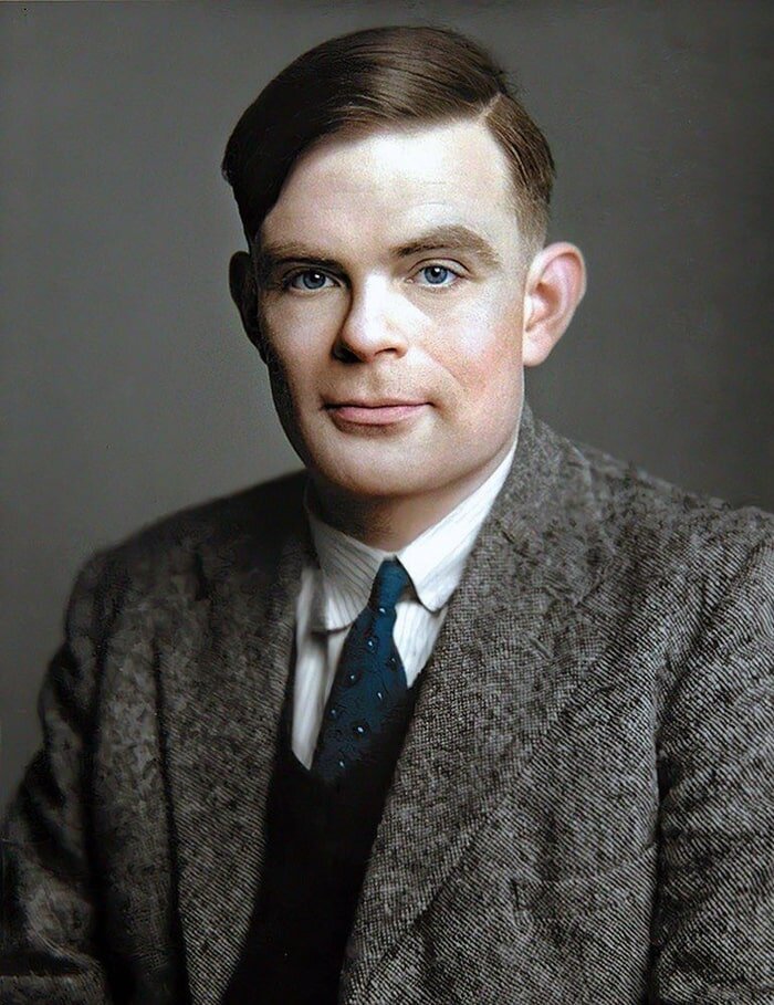 Алан Матисон Тьюринг (23 июня 1912 — 7 июня 1954) — английский математик, логик и криптограф, оказавший существенное влияние на развитие информатики