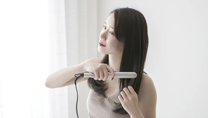 Как пользоваться утюжком для волос: подробное руководство по методам укладки