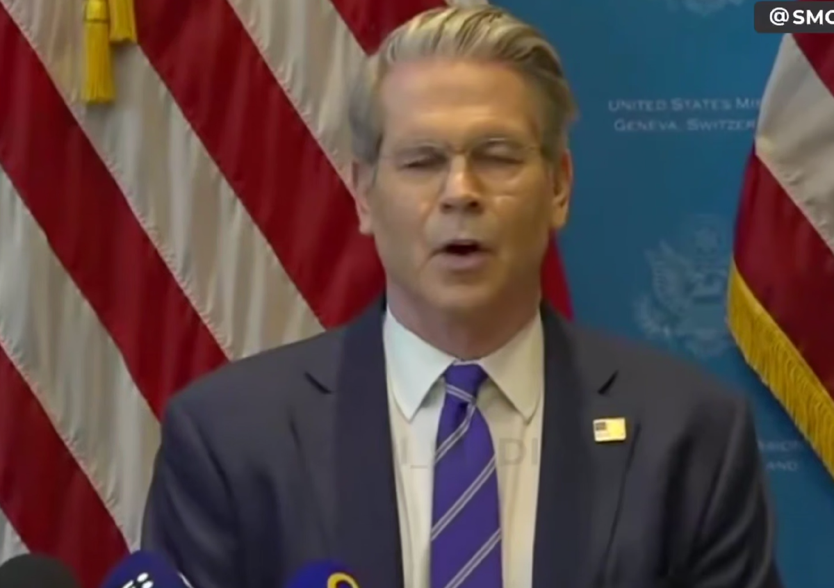 Скотт Бессед объявил о достижении договорённостей с КНР. Для чего вообще всё это было нужно? Чтобы показать зависимость США от Китая? Об этом помощник Трампа не сказал.