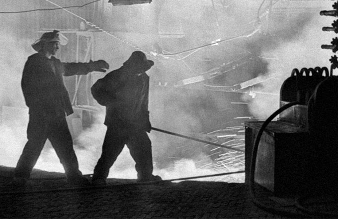 Если в январе 1942 г. из 10 металлургических заводов Урала и Сибири государственный план выполнил лишь один завод, то в мае и июне — уже 9 заводов. С августа 1942 г. металлургические заводы восточных районов обеспечили дальнейшее увеличение выплавки металла