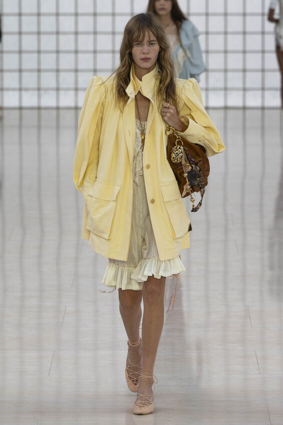 Chloe SS25