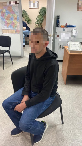 
Задержанный купил оптовую партию наркотиков в Московской области