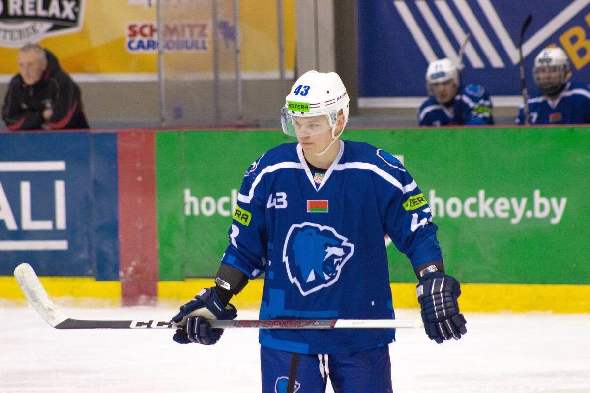 Даниил Мисюль: «За годы карьеры я столкнулся со многим: это и травмы. Я ломал пальцы, ключицы, а также было два сотрясения мозга. Бывает ещё нелегко морально после поражений»