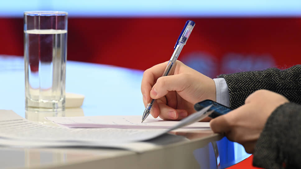 Фото: Александр Казаков / Коммерсантъ