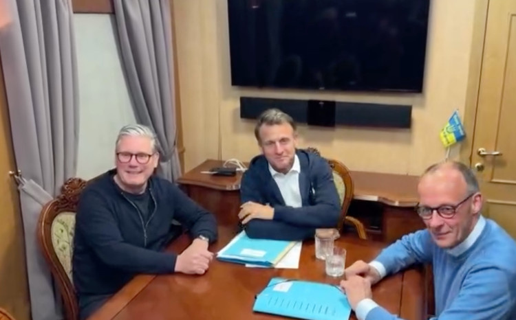 Кадр видео. Ссылка выше