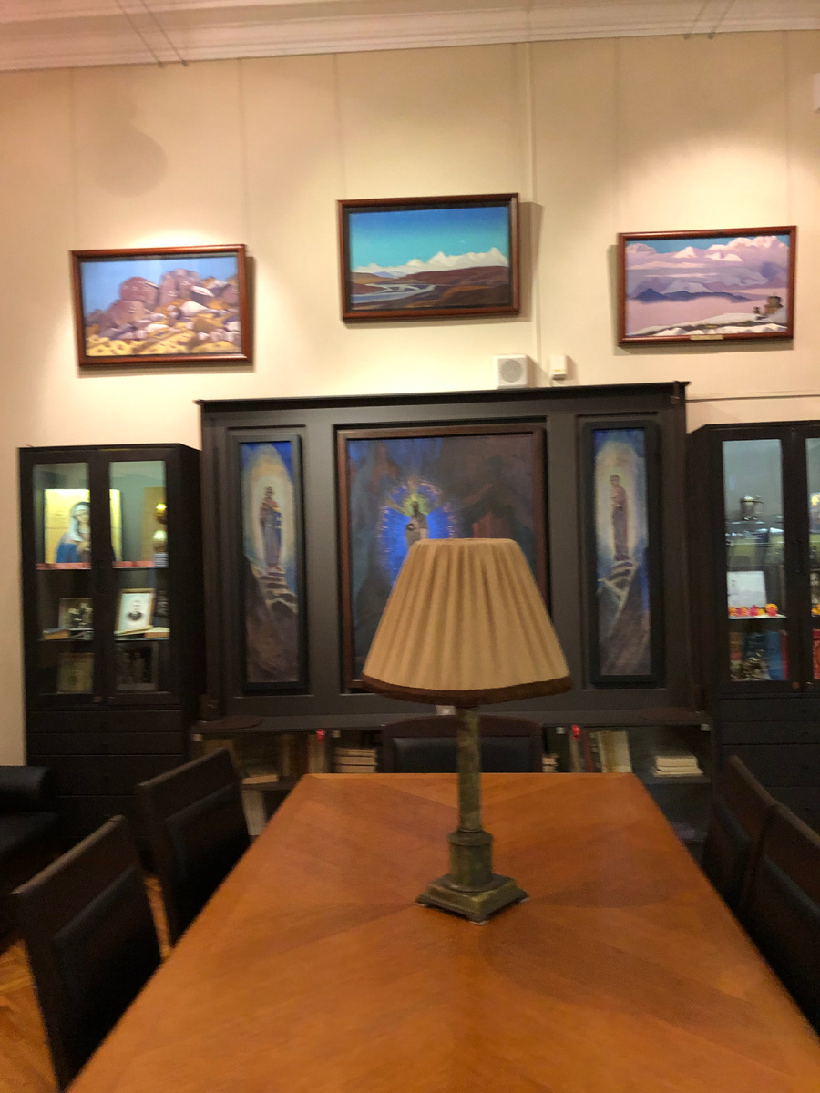 Кабинет Н.К. Рериха в музее Востока