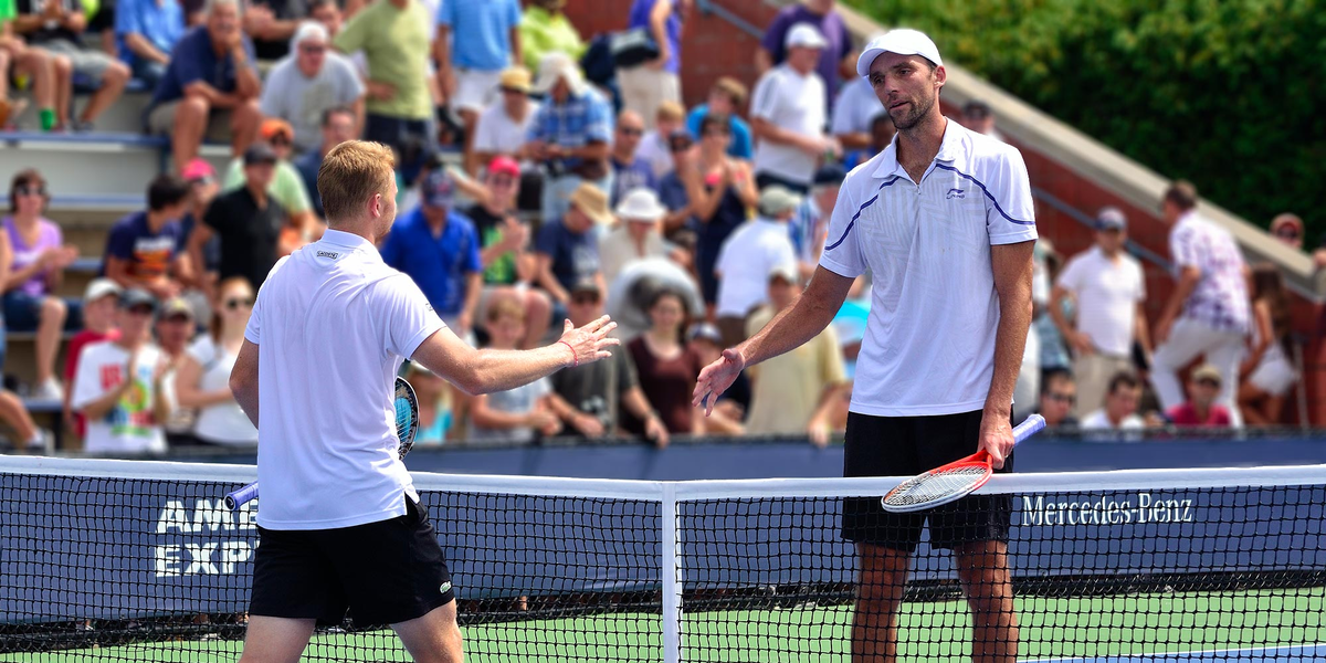 Андрей Голубев (1.83м) и Иво Карлович (2.11м) / Фото: Steven Pisano/Wikimedia Commons