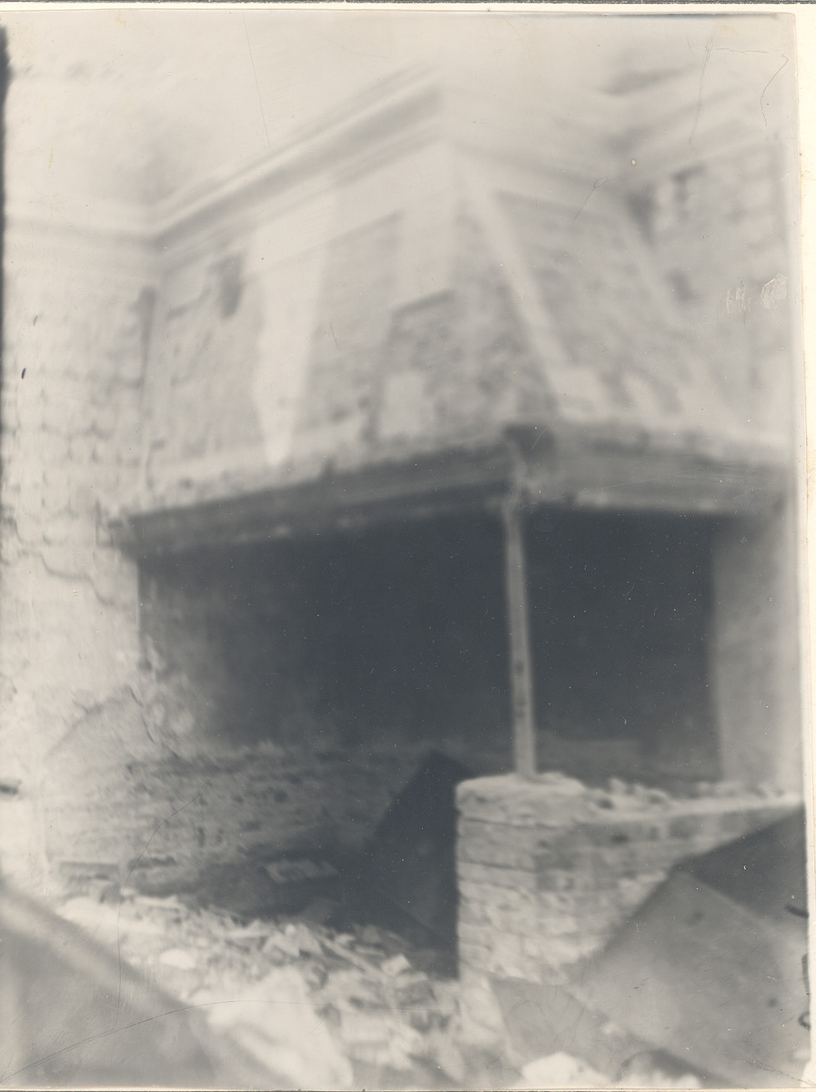 Руины дворца «Марли». Разрушенный очаг Кухни