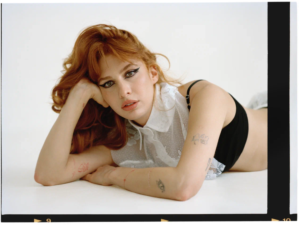     Манишка и юбка — Sasha Barbakov, белье Blizhe