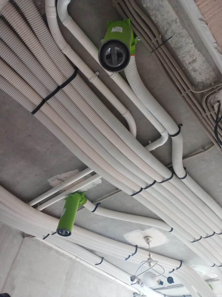 Воздуховоды Blizzard Alpina, адаптеры диффузоров 125 мм - Blizzard R1, трубы системы центрального пылеудаления 50,8 мм