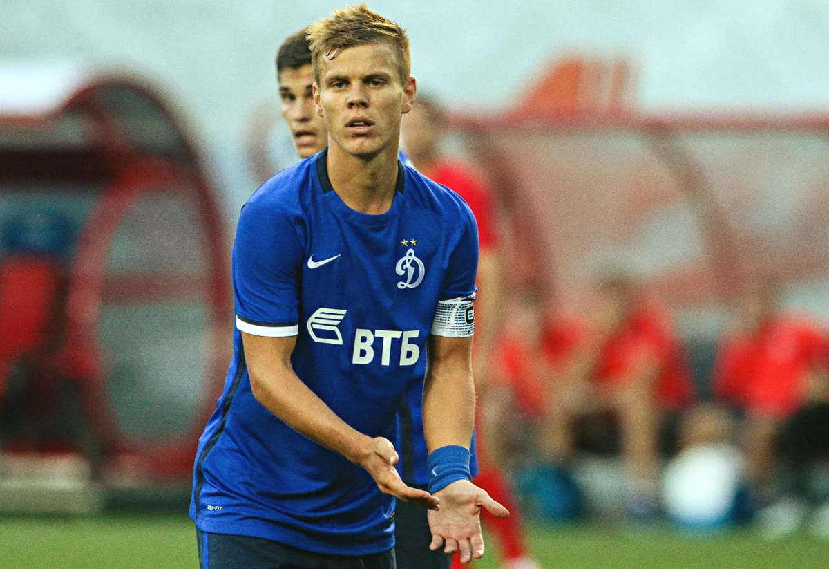 Достаточно скоро Кокорин стал одним из лучших молодых футболистов если не всей России, то Москвы уж точно