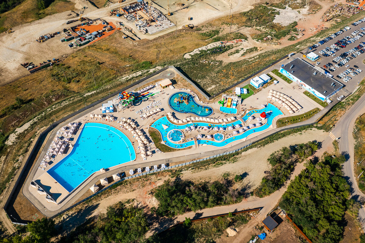 В шаговой доступности от ЖК построен новый аквапарк