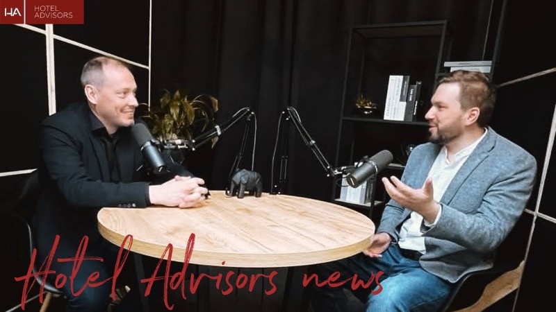 Андрей Михайлец (Независимый Гостиничный Альянс) в гостях у Сергея Данильченко (Hoteladvisors)