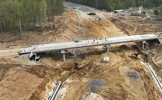 Путепровод в составе транспортной развязки №6.