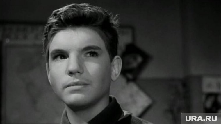 Александр Кобозев был ведущим программы «Голубой огонек». Фото: Кадр из фильма «Друг мой, Колька!..» / Александр Митта, Алексей Салтыков / Мосфильм