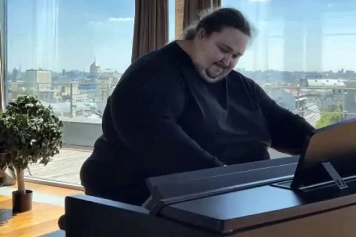    Лука Сафронов отреагировал на заявление мужчины, назвавшегося сыном Никаса