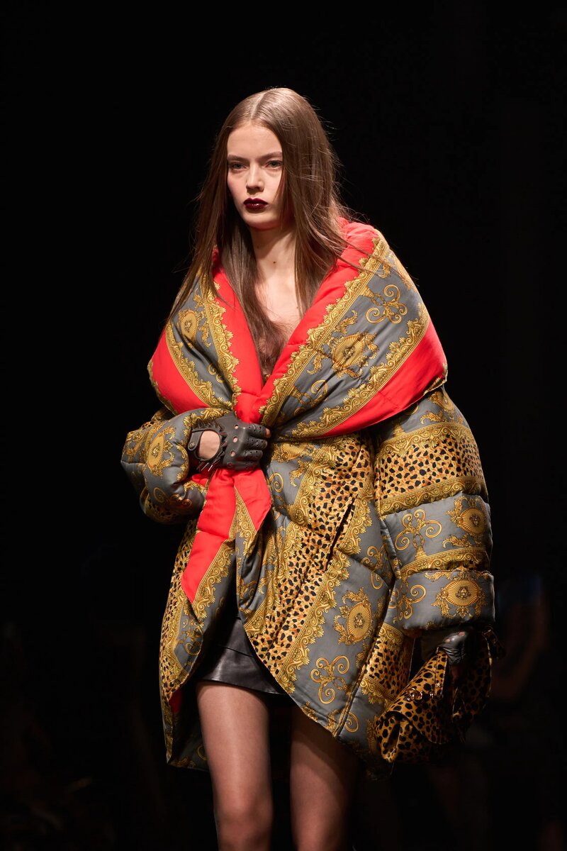 Versace Fall 2025 Ready-To-Wear