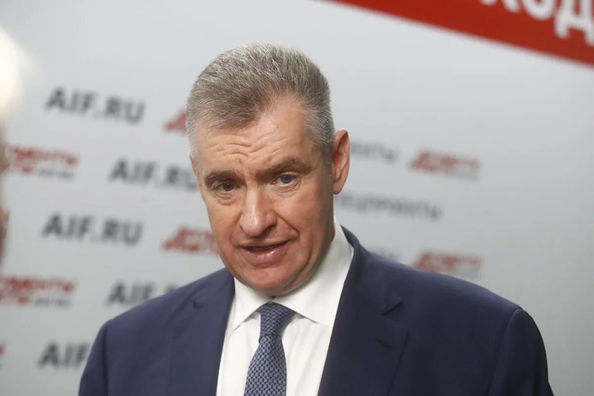    Слуцкий: счёт идет на часы для Киева после предложения РФ о переговорах