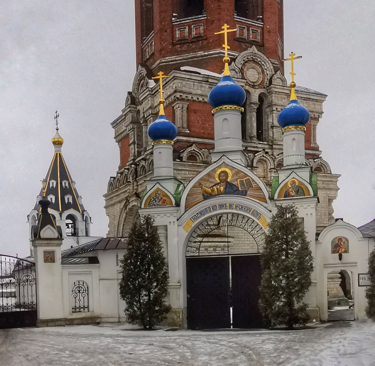 Пощупово, Иоанно-Богословский монастырь