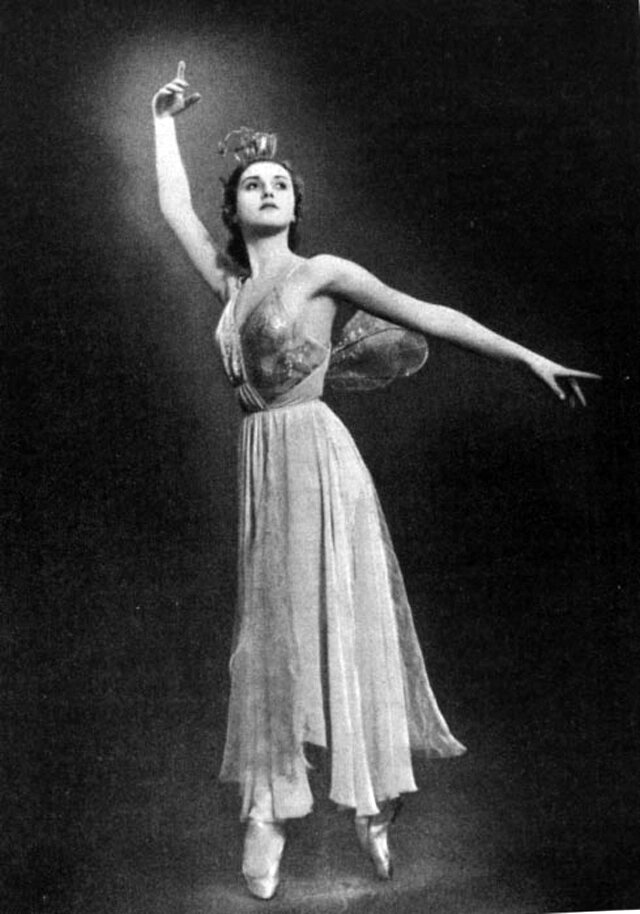    Сцена из балета «Спящая красавица».